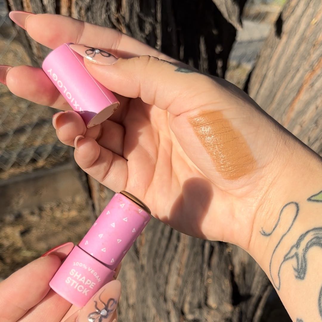 Medium - Medium tan with neutral undertones. Best for light to medium skin.
