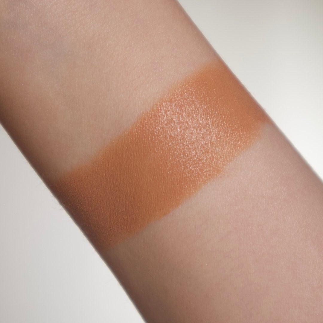 Light - Light tan with warm to neutral undertones. Best for fair to light skin.