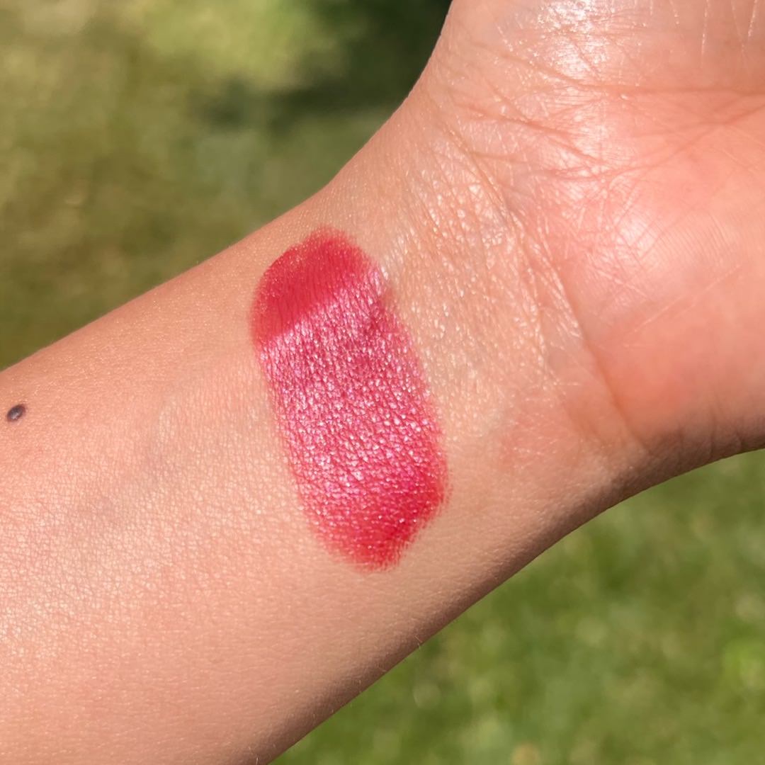 CLARITY - Bold berry fuchsia with a hint of red